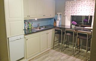 Lovely Home In Vågstranda - 2