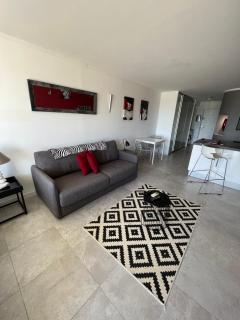 Nice front beach apartment 4108 at Mont Vernon Residence - 8