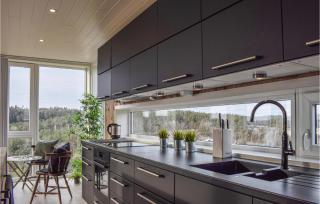 Beautiful Home In Søndeled - Søndeled - 8