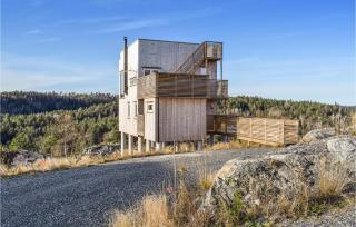 Beautiful Home In Søndeled - Søndeled - 1