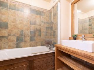Studio au Centre-Ville de Saint-Lary avec Piscine, Sauna et Parking Sécurisé - FR-1-296-399 - Saint-Lary-Soulan - 5