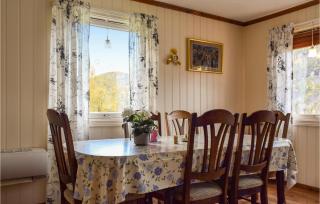 Gorgeous Home In Bygland - 8