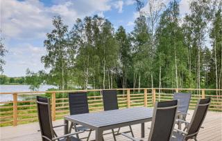 4 Bedroom Gorgeous Home In Skillingaryd - 3