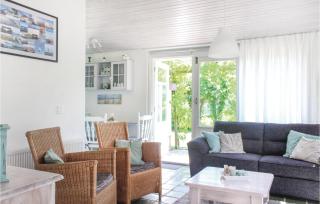 Awesome Home In Lauwersoog With Kitchen - 8