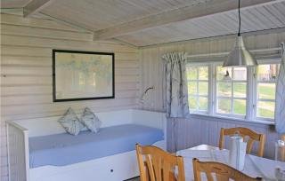 Beautiful Home In Jämjö With Kitchen - Torhamn - 9