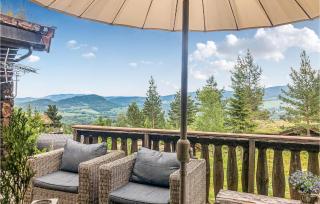 4 Bedroom Beautiful Home In Svarstad - 9