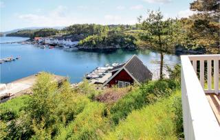 4 Bedroom Cozy Home In Auklandshamn - Vestvik - 2