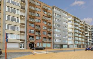 Beautiful Apartment In Oostende - 4