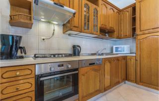 2 Bedroom Lovely Apartment In Nedescina - Nedeščina - 3