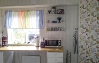 2 Bedroom Cozy Home In Kosta - 3