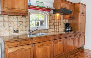 1 Bedroom Cozy Home In Udenhout - 2