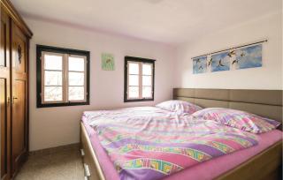 One-Bedroom Holiday Home In Deutsch Schutzen - Deutsch Schützen-Eisenberg - 1