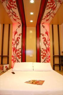 Hotel Sogo Quezon Avenue - Manila - 1
