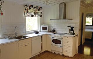 2 Bedroom Stunning Home In Örkelljunga - Fasalt - 6