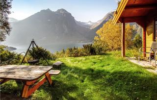 2 Bedroom Cozy Home In Eikesdal - Øverås - 0