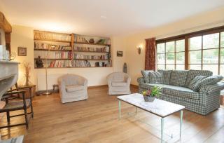 La Maison D'albertine - Briscol - 8