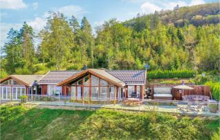 4 Bedroom Awesome Home In Farsund - Herad - 9