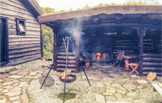 Amazing Home In Jøsenfjorden With Sauna - Gullingen - 9