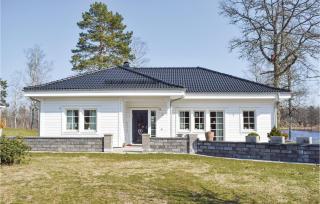 Gorgeous Home In Åseda With Wifi - Åseda - 8
