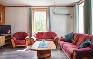 4 Bedroom Beautiful Home In Steinstø - 8