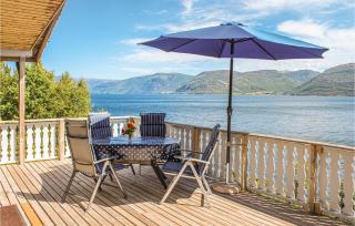 3 Bedroom Cozy Home In Lavik - Lavik - 9