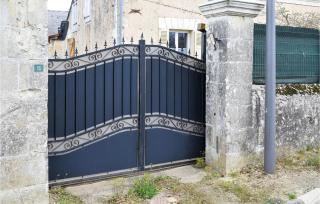 Nice Home In Channay-Sur-Lathan - Channay-sur-Lathan - 3