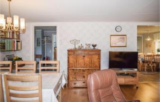 Three-Bedroom Holiday Home In Langaryd - Långaryd - 1