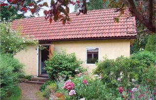 One-Bedroom Holiday Home In Tomelilla - 0