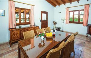 3 Bedroom Nice Home In Laatchi - Prodhromi - 3