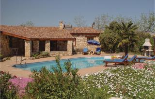 3 Bedroom Nice Home In Laatchi - Prodhromi - 6