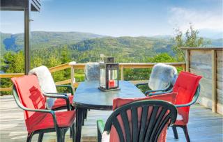 5 Bedroom Cozy Home In Norheimsund - Norheimsund - 9