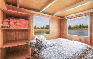 Awesome Ship In Radewege With Kitchen - Radewege - 6