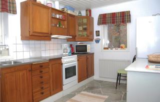 2 Bedroom Beautiful Home In Örkelljunga - 4