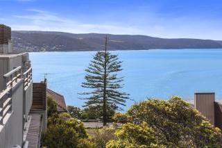 Point Grey Apartment 13 - Lorne - 8