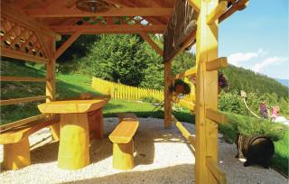2 Bedroom Stunning Home In Luce - Luče - 3