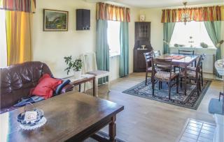 Beautiful Home In Vessigebro With Sauna - Vessigebro - 1
