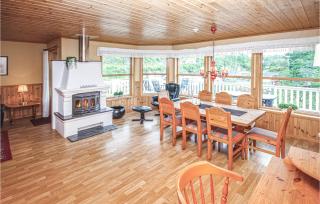 Amazing Home In Auklandshamn With Sauna - Vestvik - 8