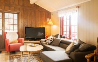 Four-Bedroom Holiday Home In Rendalen - 9