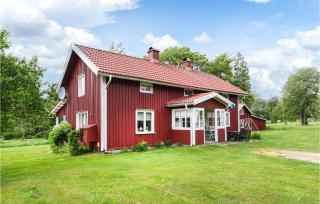 Awesome Home In Ölsremma With Sauna - Ölsremma - 0
