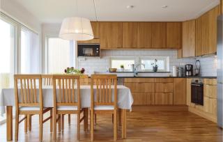 2 Bedroom Cozy Apartment In Rönnäng - Rönnäng - 5