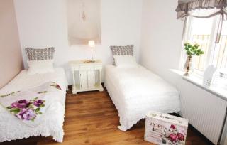Stunning Apartment In Kungshamn - Kungshamn - 2