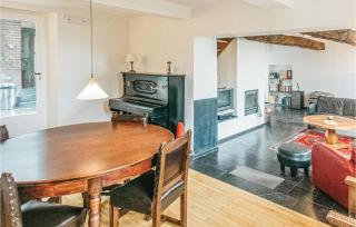 Seven-Bedroom Holiday Home In Remersdaal - 5