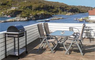 Awesome Apartment In Steinsland - Hommelsund - 3