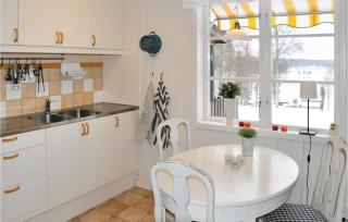 Three-Bedroom Holiday Home In Grythyttan - 5