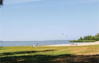 2 Bedroom Beautiful Home In Ermelo - 6