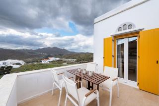 Pirgos Suites - Panormos - 8