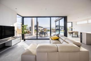 FIRST RESIDENCE Villa Middlearth - 8