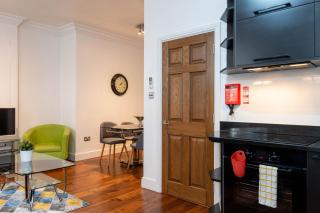 Apartment 3, 48 Bishopsgate by City Living London - 5