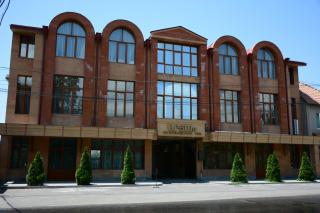 Арцах Гостевой Дом - Erevan - 0