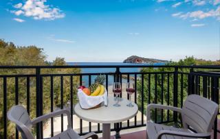 Margarita Beach Hotel - Agia Marina - 0